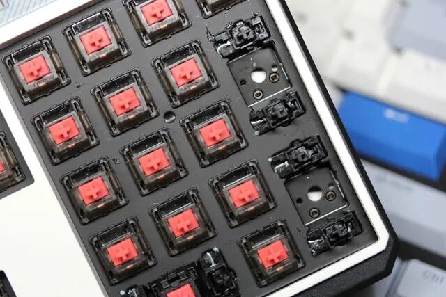 Durgod K610W Review and Disassembly:Multi-mode, Hot-swappable Mechanical Keyboard 8 Durgod K610