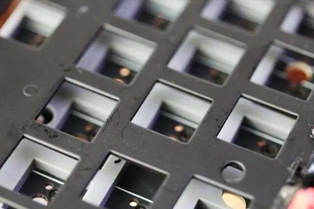 Durgod K610W Review and Disassembly:Multi-mode, Hot-swappable Mechanical Keyboard 9 Durgod K610